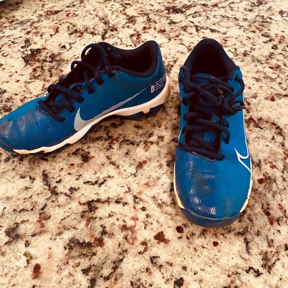 Nike baseball cleats